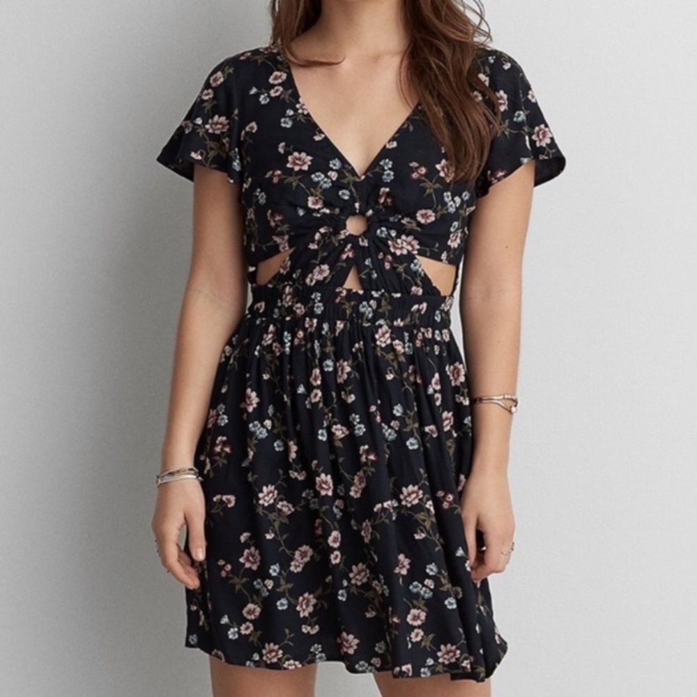 American Eagle Outfitters Black Floral Dress s